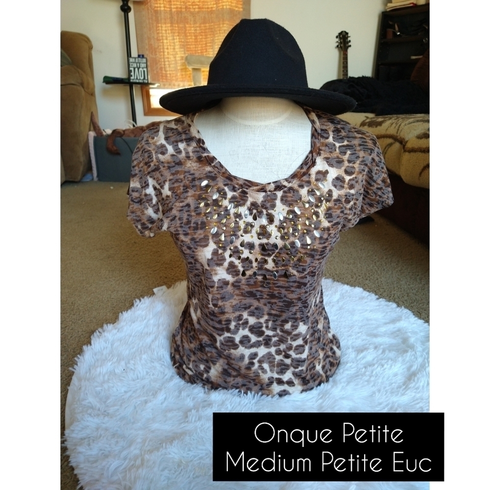 Onque Medium Petite Cheetah Beaded Top